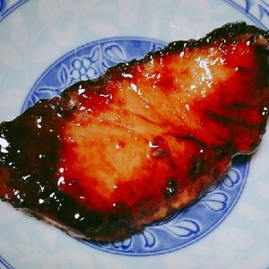 簡単だけど、めちゃおいしい！ぶりの照り焼き(^^)